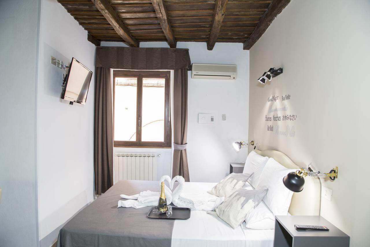 רומא Do-Do Navona Suites מראה חיצוני תמונה